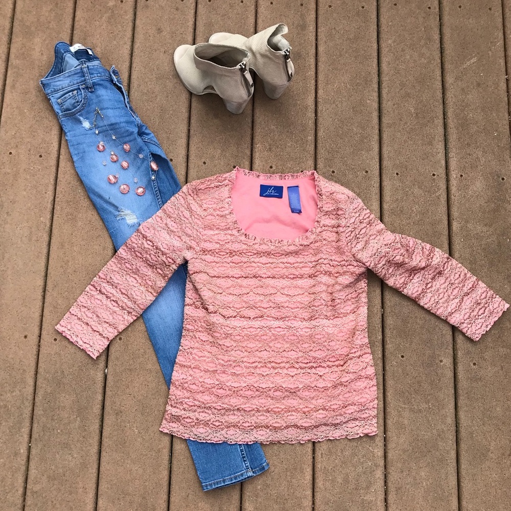 JH Collectibles Vintage peachy pink & champagne top
